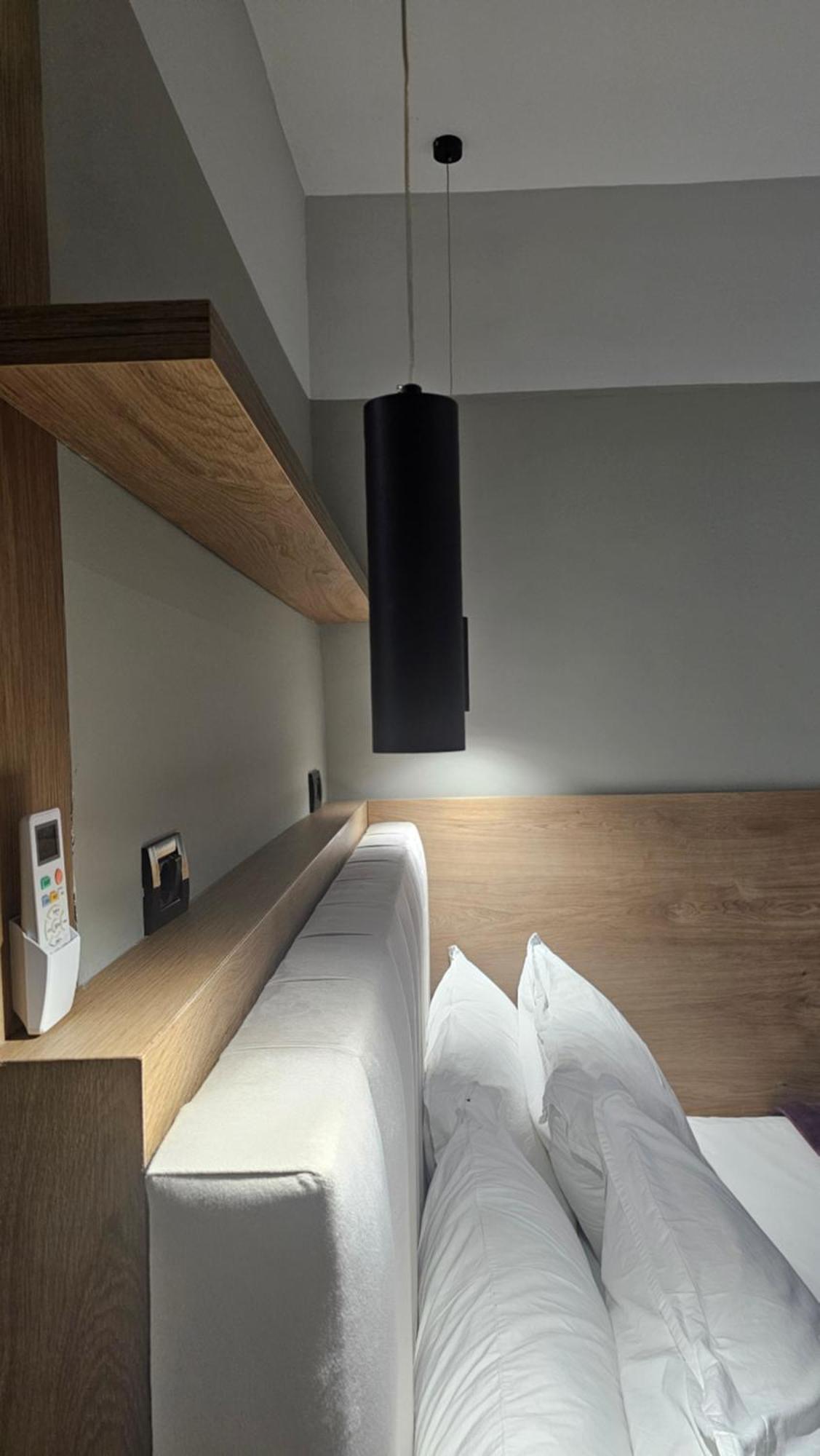 Tam Center Studio Apartment Next To Blloku No2 Tirana Zewnętrze zdjęcie