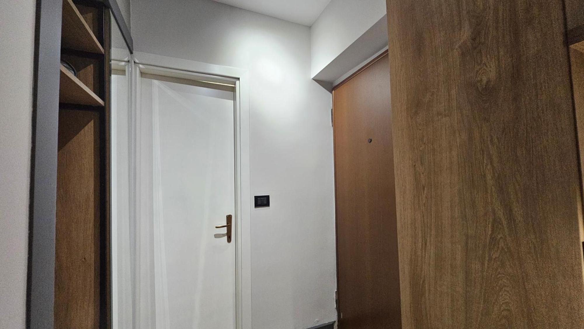 Tam Serviced Studio Apartments Next To Blloku Tirana Zewnętrze zdjęcie